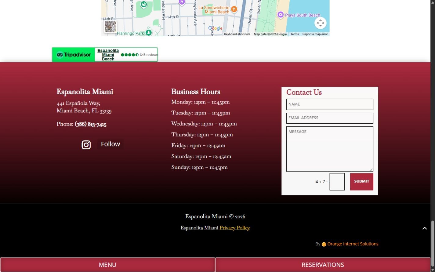 Original Españolita footer with address, opening hours, contact form, and menu and reservation actions